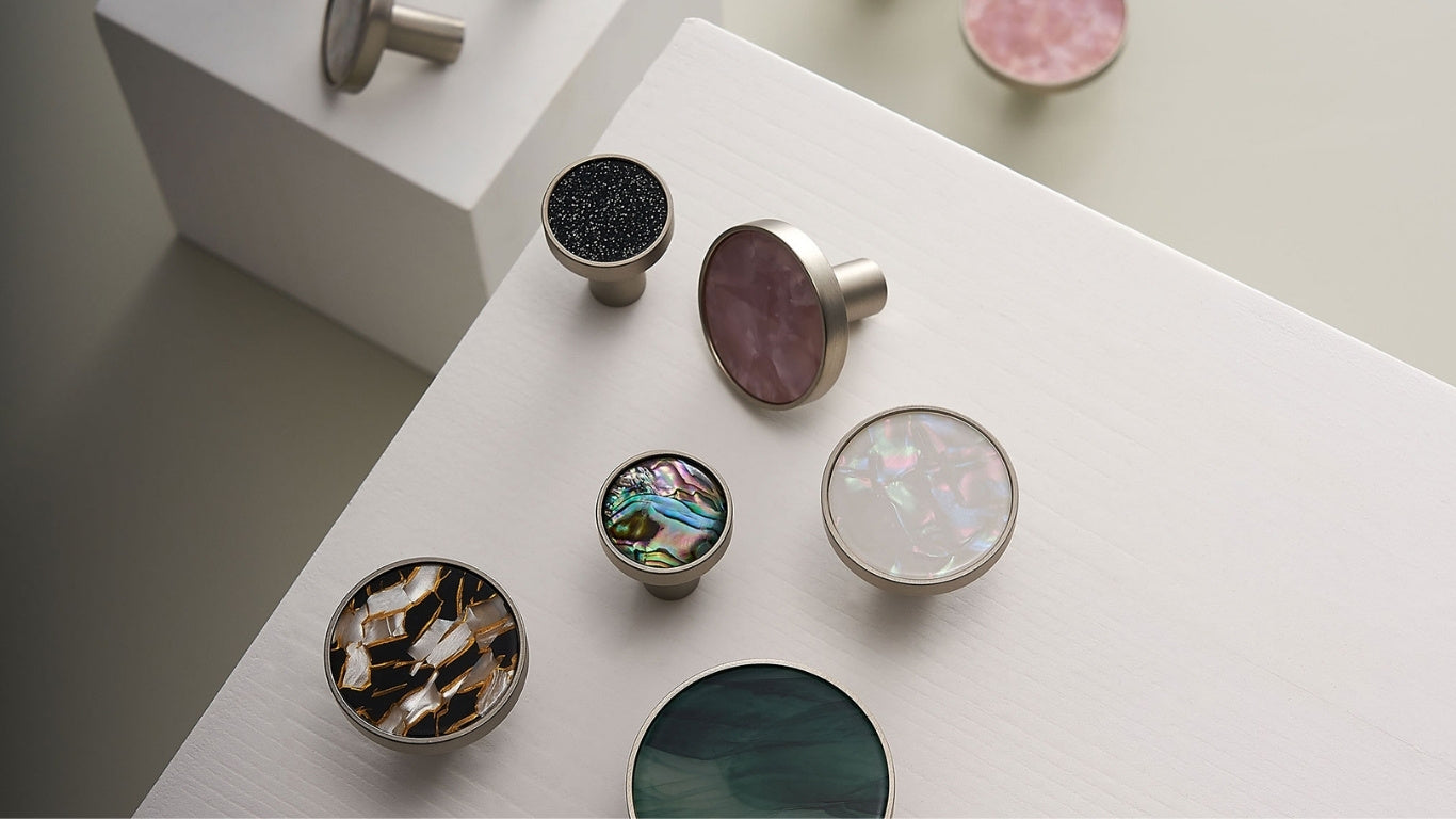 Krok 1052 | Nickel + White