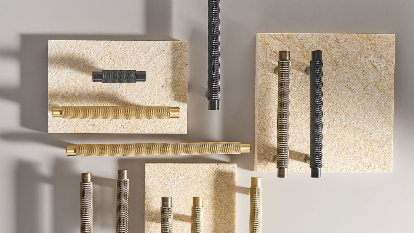 Handle 3137 | Knurled | Black