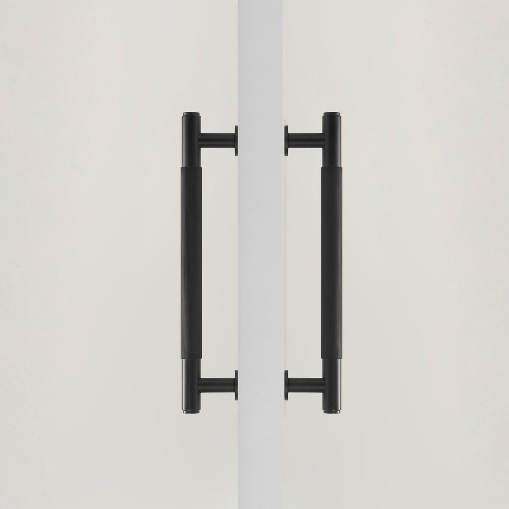 Pull bar P3100Z | Ribbed | Black (SET)